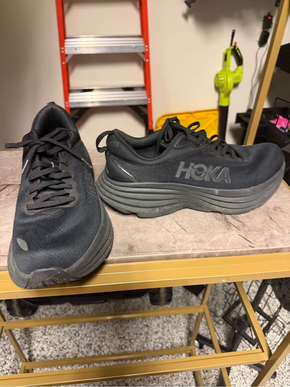 Hoka One One Bondi 8 All Black Sneakers